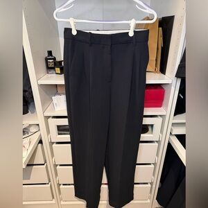 Aritzia Effortless Pant